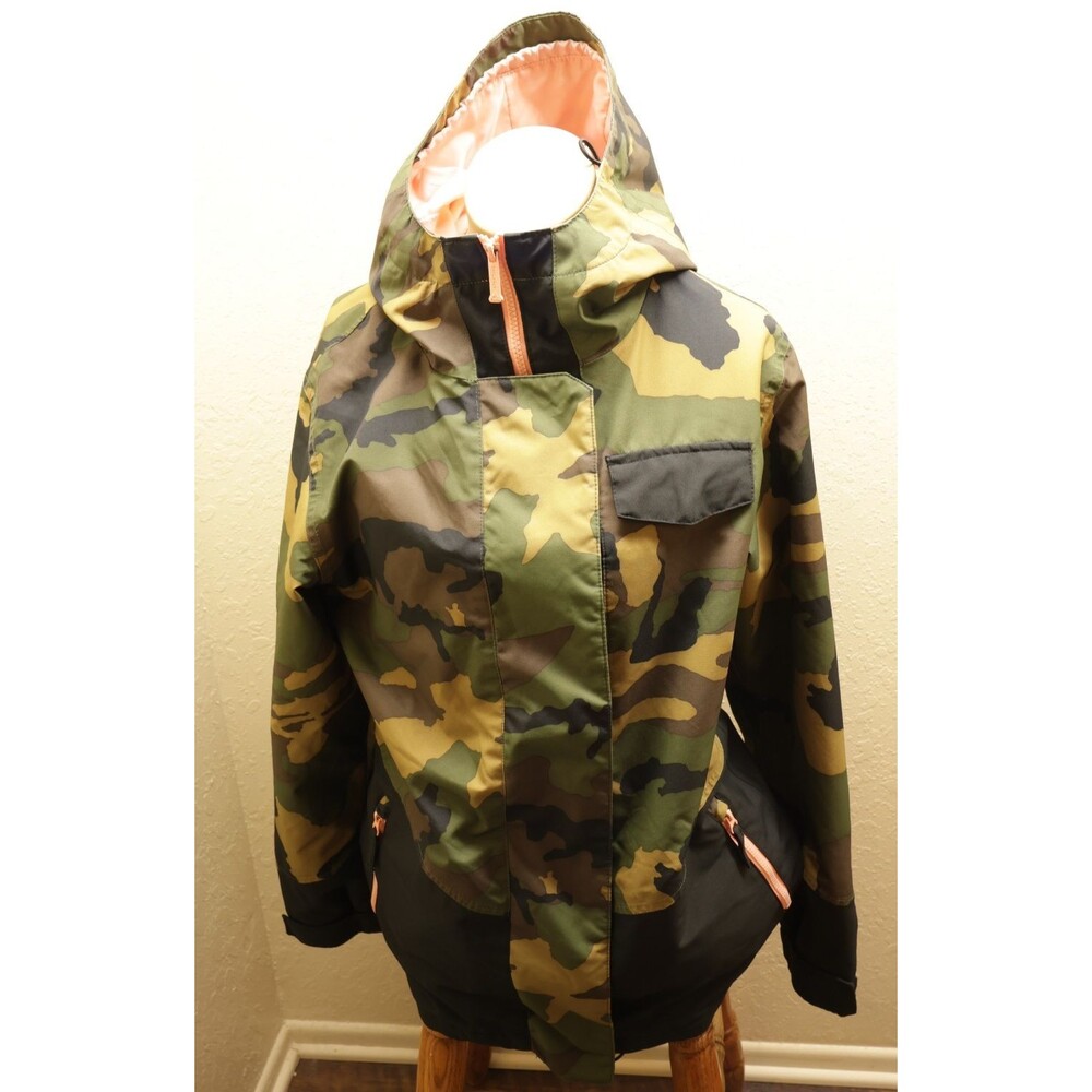 Aperture Womens Small Camo Snowboard Ski Jacket 10K Waterproof Powder Skirt S